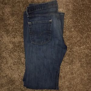 Levi’s 513 jean